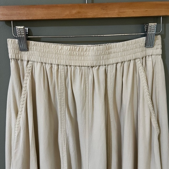 J.W. Anderson Cream Skirt - Picture 4 of 6